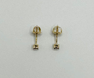 Diamond earrings 0.23c