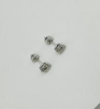 Load image into Gallery viewer, Diamond earrings 2.63c